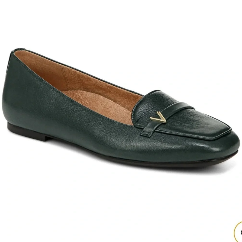 Vionic Hayes Skimmer Scarab Green Leather Narrow 7.5